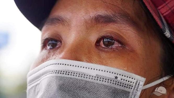 Khi được hỏi, phần lớn những người lao động hồi hương đều chưa có dự tính gì cho tương lai. Ảnh: IE.