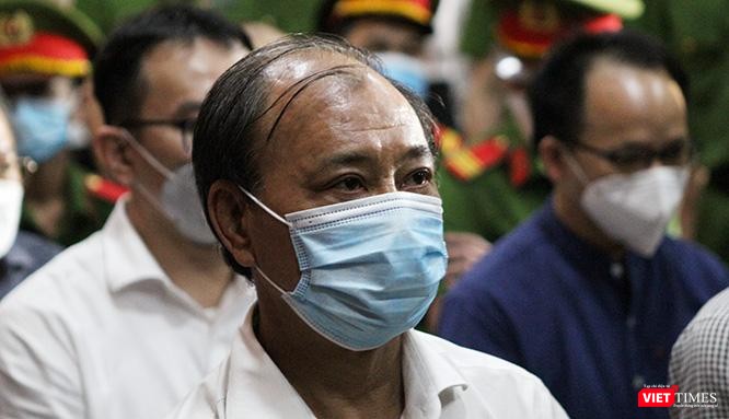 Bị cáo Lê Tấn Hùng bị toà sơ thẩm tuyên tổng cộng 25 năm tù giam cho 2 tội danh phạm phải. Bị cáo Hùng được xác định có vai trò cầm đầu trong vụ án này. Ảnh: GVT.