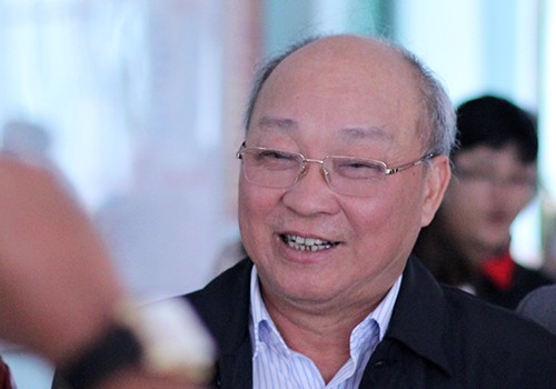 Ông Nguyễn Quốc Triệu cho biết sáng nay ông Thanh đã tỉnh táo, ăn uống tốt. Ảnh: Nguyễn Đông.