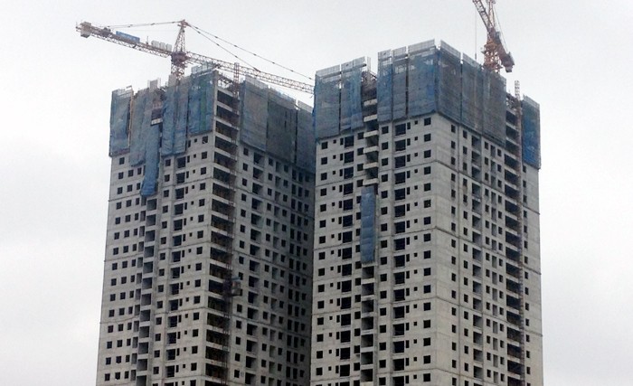 Nhiều dự án nhà giá rẻ bị cò đẩy giá chênh