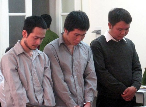 Các bị cáo tại tòa.