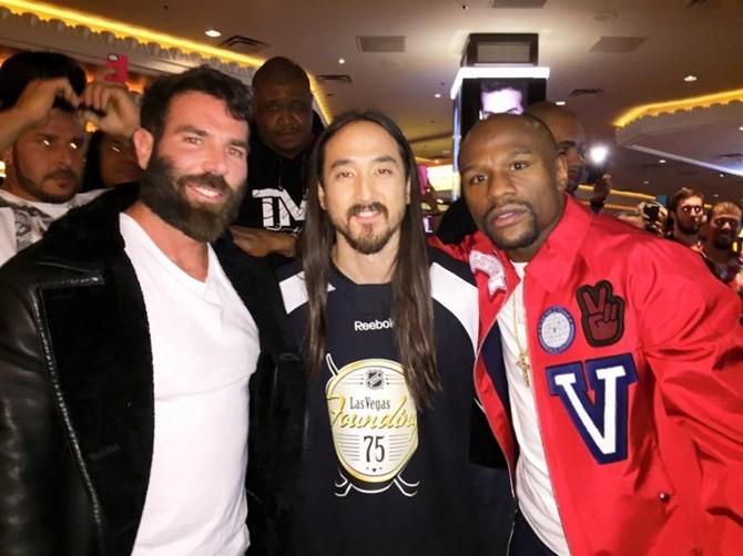 Những thú ăn chơi khét tiếng của ông hoàng Instagram  ảnh 5