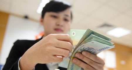 Lãi lớn, lương cao: Nhân viên ngân hàng lại sướng ảnh 2