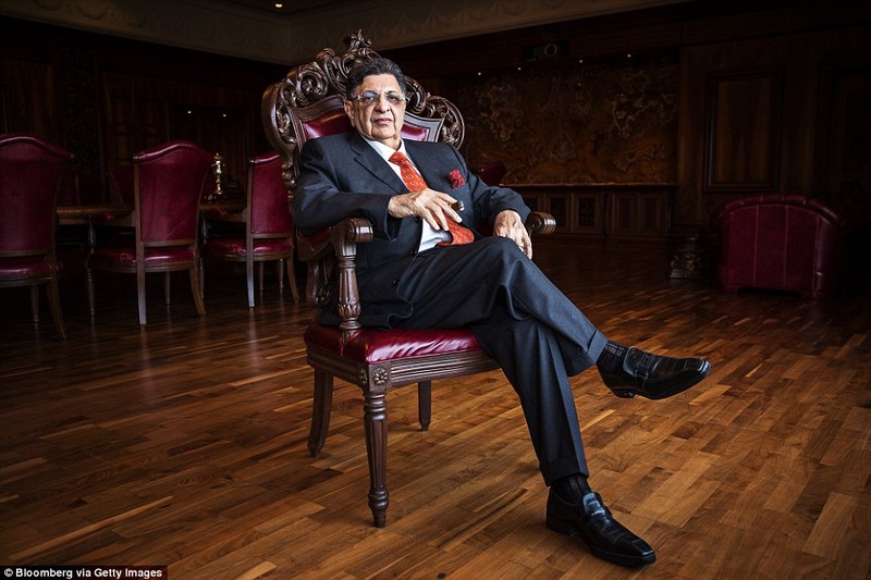 Nhà tỷ phú 74 tuổi, chuyên sản xuất vaccine là người giàu thứ 11 tại Ấn Độ với tài sản lên tới hơn 6,6 tỷ USD.  