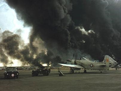 Đòn tấn công của đặc công biệt động vào sân bay Tân Sơn Nhất. Đòn tấn công của đặc công biệt động vào sân bay Tân Sơn Nhất.