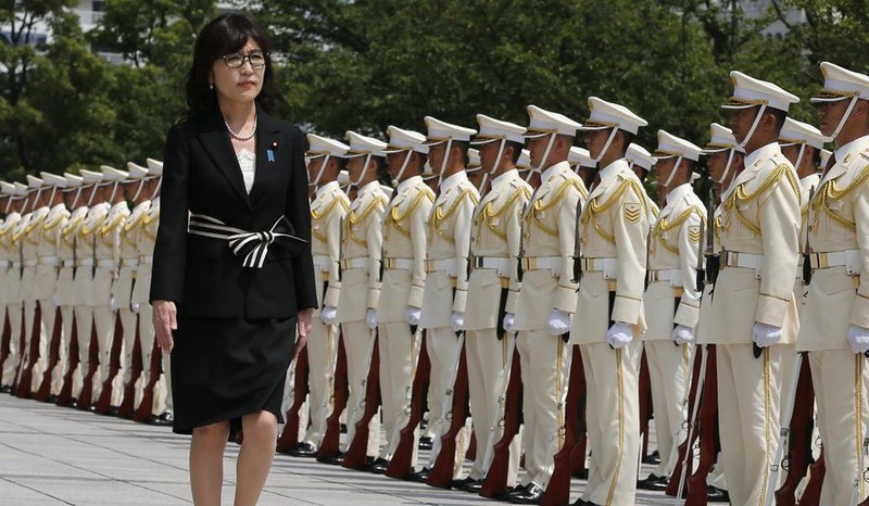 Bộ trưởng Quốc phòng Nhật Bản Tomomi Inada có quan điểm cứng rắn với Trung Quốc