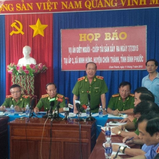 Đại diện Bộ Công an trả lời tại buổi họp báo. Ảnh: Ái Nhân Đại diện Bộ Công an trả lời tại buổi họp báo. Ảnh: Ái Nhân