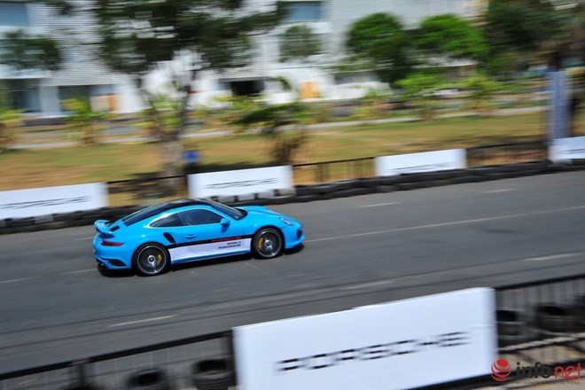 Lái thử siêu xe Porsche tại Việt Nam: Từ sợ hãi đến phấn khích ảnh 4 Lái thử siêu xe Porsche tại Việt Nam: Từ sợ hãi đến phấn khích ảnh 4