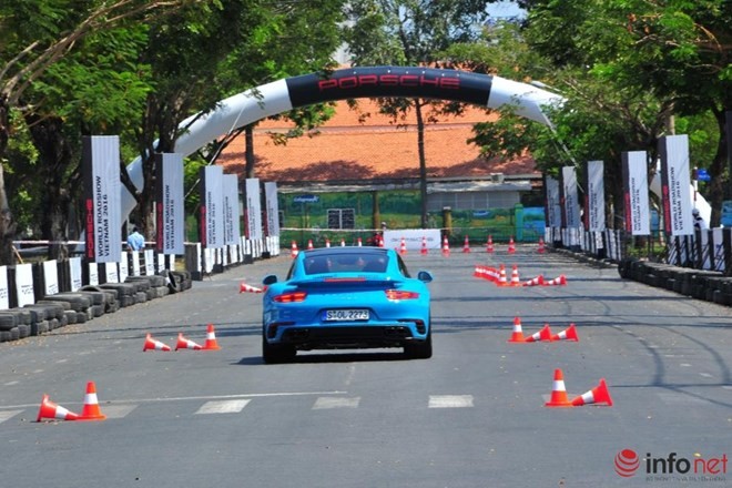Lái thử siêu xe Porsche tại Việt Nam: Từ sợ hãi đến phấn khích ảnh 5 Lái thử siêu xe Porsche tại Việt Nam: Từ sợ hãi đến phấn khích ảnh 5