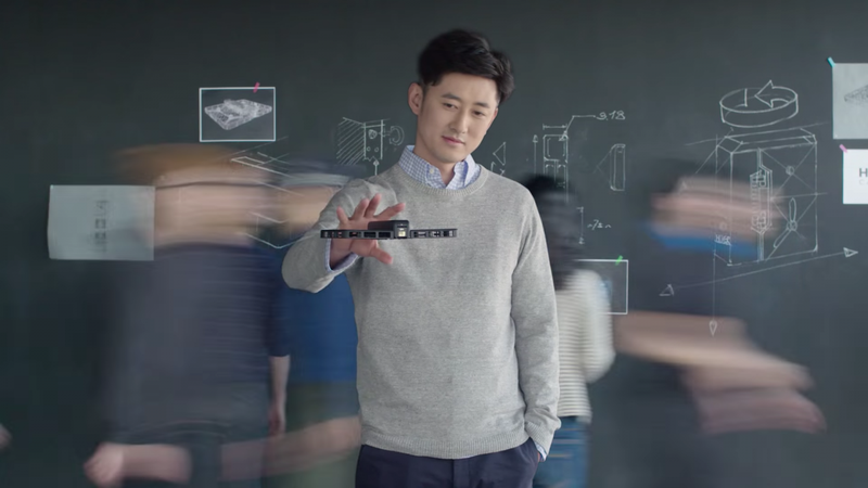 Hover Camera dành cho selfia cùng smartphone