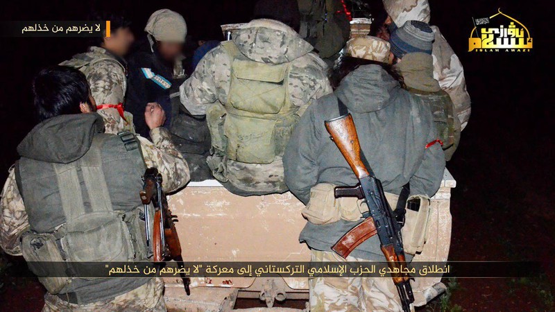 Phiến quân Syria người Duy Ngô Nhĩ phản công trên tuyến lửa Idlib ảnh 3