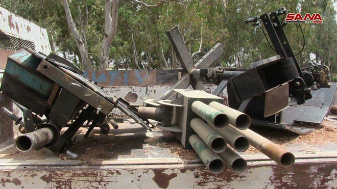 Quân đội Syria chiếm giữ lượng vũ khí khổng lồ của phe thánh chiến ở Homs ảnh 3