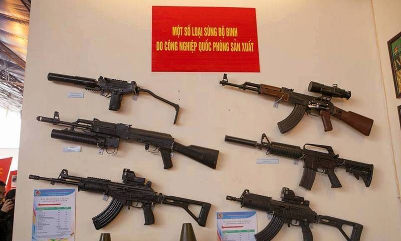 Vũ khí bộ binh cải tiến trên cơ sở súng tiểu liên AKM, sử dụng đạn 7,72x39 mm của Cong nghiệp Quốc phòng Việt Nam. Ảnh Topwar Vũ khí bộ binh cải tiến trên cơ sở súng tiểu liên AKM, sử dụng đạn 7,72x39 mm của Cong nghiệp Quốc phòng Việt Nam. Ảnh Topwar