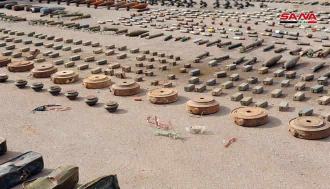 Những vũ khí thu giữ được trên vùng nông thôn tỉnh Daraa Những vũ khí thu giữ được trên vùng nông thôn tỉnh Daraa