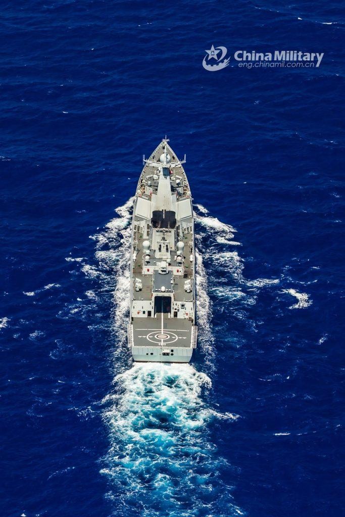 Khu trục hạm Type 052D của PLAN tiến hành hoạt động chống ngầm ASW với sonar có độ sâu thay đổi được. Ảnh Naval.News