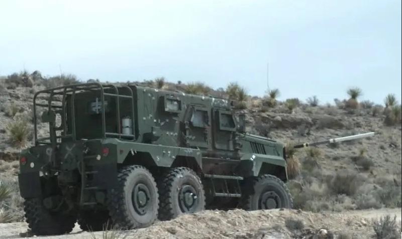 Các xe phóng phi chiến thuật của tổ hợp VAMPIR chống UAV và tấn công mặt đất. Ảnh General Dynamics