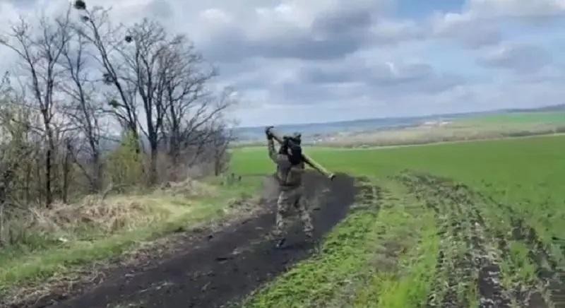 Quân đội Ukraine phóng tên lửa phòng không Martlet. Ảnh Military Leak Quân đội Ukraine phóng tên lửa phòng không Martlet. Ảnh Military Leak