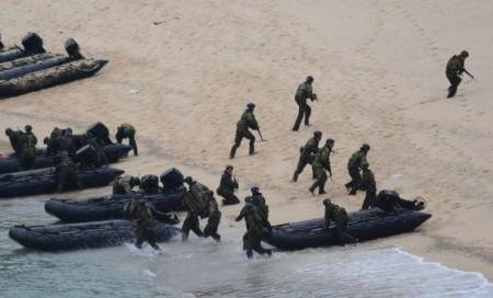 Lực lượng Phòng vệ Biển Nhật Bản tiến hành diễn tập đổ bộ (Ảnh tư liệu).