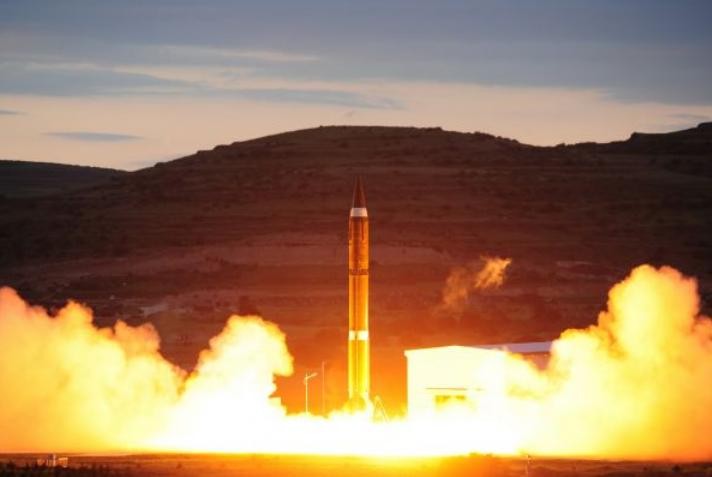 Một lữ đoàn tên lửa chiến lược xuyên lục địa của Quân đội Trung Quốc tiến hành huấn luyện chiến đấu thực tế. Ảnh: Cankao