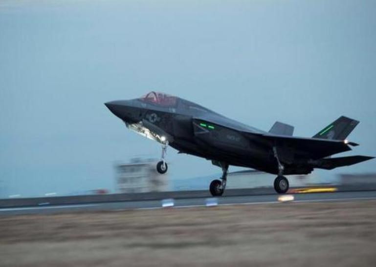Máy bay chiến đấu tàng hình F-35 Mỹ đã triển khai ở khu vực Đông Bắc Á. Ảnh: Sina