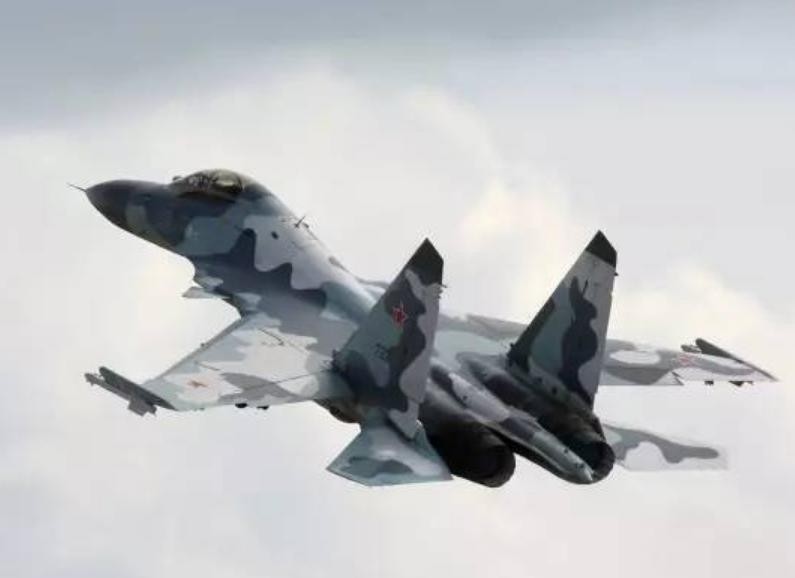 Máy bay chiến đấu Su-35 do Nga chế tạo. Ảnh: Sina.