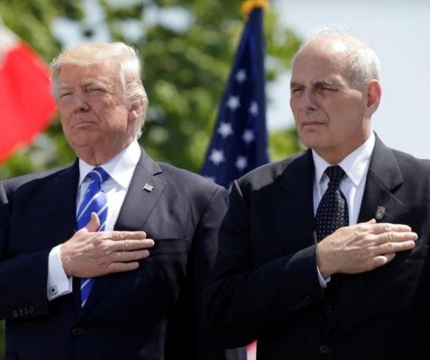 Tổng thống Mỹ Donald Trump và Chánh văn phòng Nhà Trắng John Kelly. Ảnh: Zaobao.