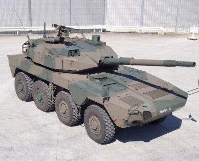 Xe đột kích bánh lốp Type 16 Lực lượng Phòng vệ Mặt đất Nhật Bản. Ảnh: Cankao.