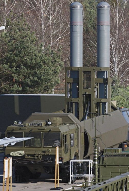 Tên lửa chống hạm phòng thủ bờ biển K-300P có trong trang bị của Hải quân Việt Nam.