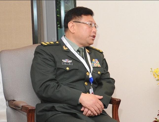 Đoàn đại biểu quân đội Trung Quốc bị cô lập ở Đối thoại Shangri-La 2018 trong vấn đề Biển Đông. Trong hình là Trung tướng Hà Lôi, Phó Giám đốc Viện Khoa học quân sự, quân đội Trung Quốc dẫn đầu Đoàn đại biểu Trung Quốc tham dự Đối thoại Shangri-La 2018. Ảnh: Nanyangpost.