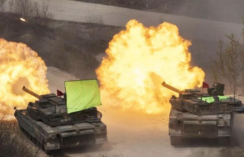 Quân đội Mỹ và Hàn Quốc tiến hành tập trận chung. Ảnh: Cankao.