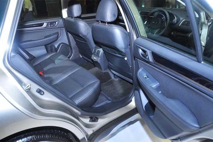 Subaru Outback 2018 có giá bán chính thức 1,4 tỷ đồng - Ảnh 7