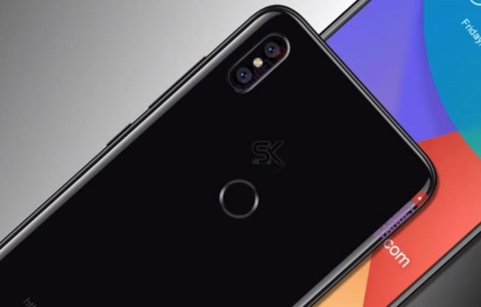 Xuất hiện ảnh trên tay của Xiaomi Mi 6X: camera kép đặt dọc như iPhone X, viền siêu mỏng - Ảnh 1