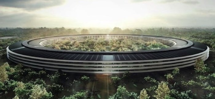 Nhân viên tại trụ sở mới của Apple liên tục 'lao đầu' vào kính - Ảnh 3