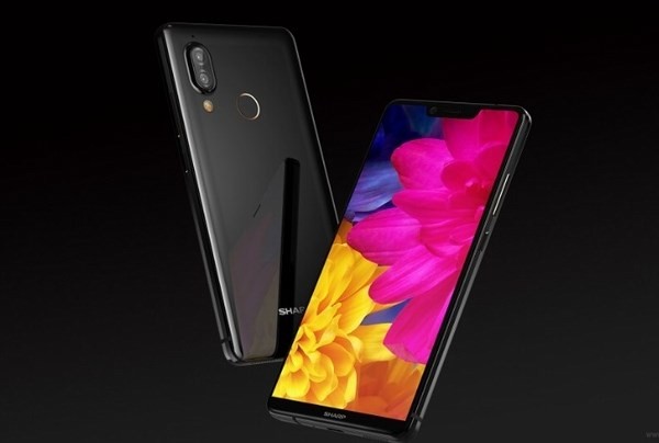 Sharp trình làng smartphone 6 inch nhỏ gọn nhất thế giới - Ảnh 5