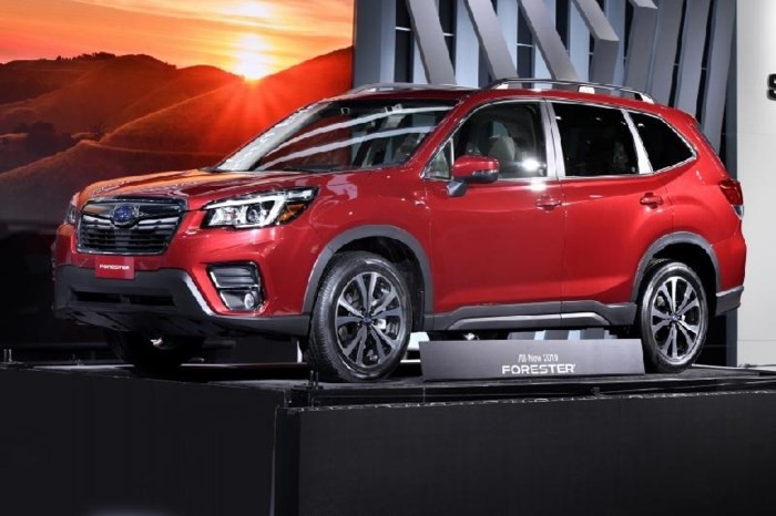 Subaru Forester 2018 lộ diện với 'mắt thần' EyeSight - Ảnh 10