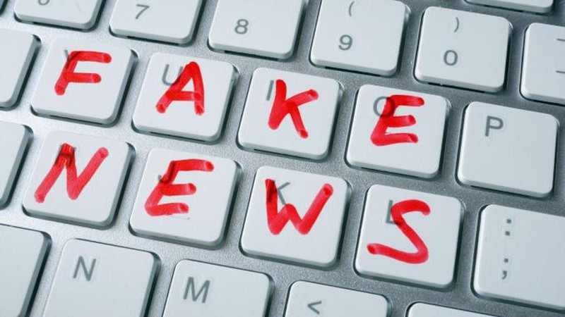 Singapore lần đầu tiên áp dụng luật chống tin giả trên mạng xã hội