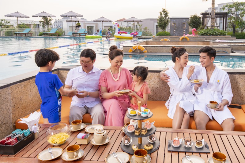 4. Oakwood Ha Long Bay.jpg