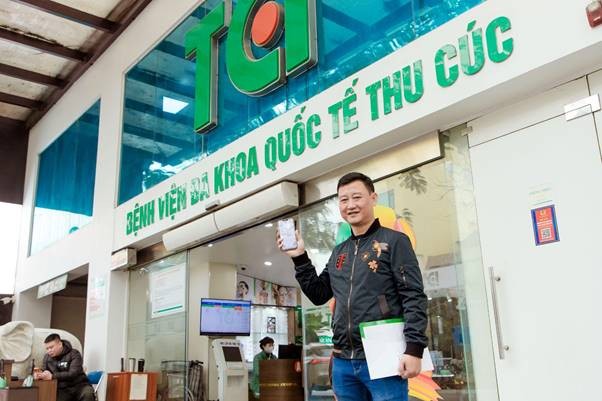 Một khách hàng nhận quà tri ân qua tin nhắn