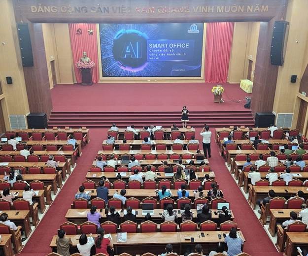 Toàn cảnh buổi tập huấn AI tại xã Đoan Hùng