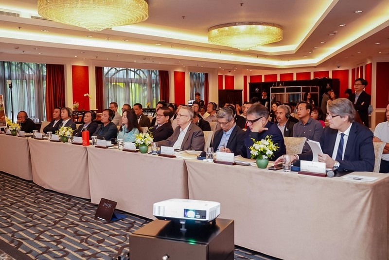 Quy trình chấm chọn độc lập và minh bạch nhằm tìm kiếm phương án thiết kế tối ưu cho Cảng hàng không quốc tế tiêu chuẩn kỹ thuật 4F (ICAO) và hướng tới tiêu chuẩn 5 sao Skytrax.