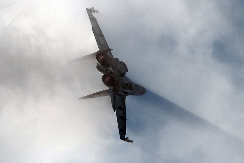 Máy bay chiến đấu Su-35