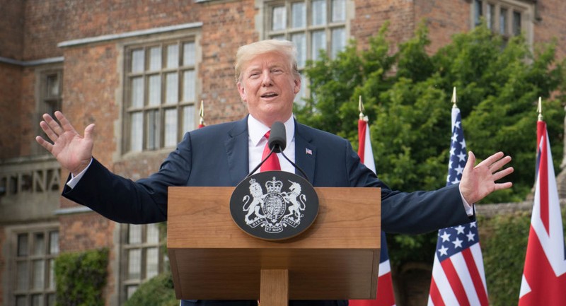 Ông Trump trong cuộc họp báo sau thượng đỉnh tại Helsinki với ông Putin