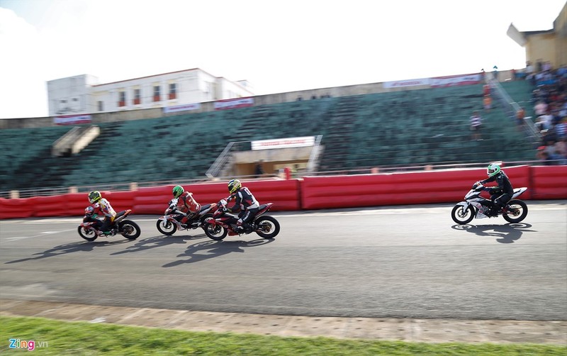 Nghìn người xem đua xe Honda chặng cuối tại Phú Yên ảnh 10