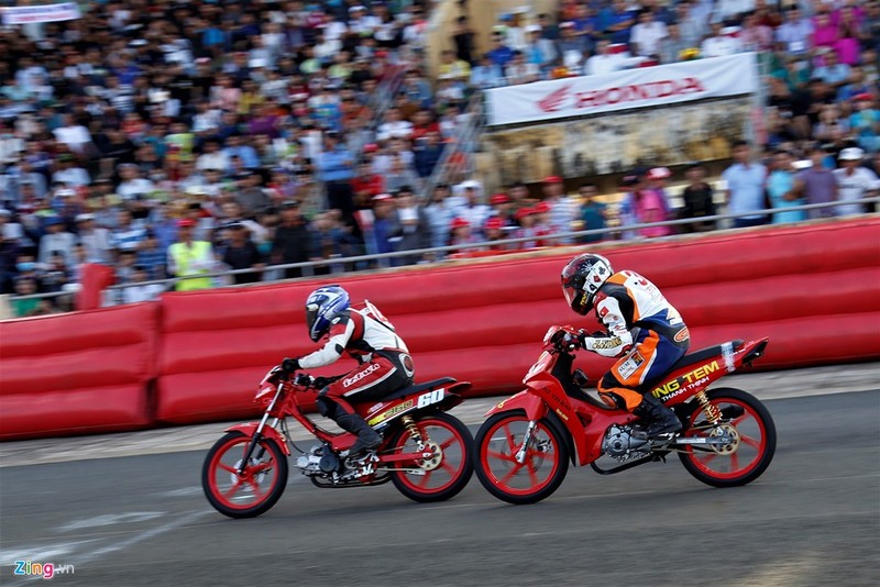 Nghìn người xem đua xe Honda chặng cuối tại Phú Yên ảnh 12