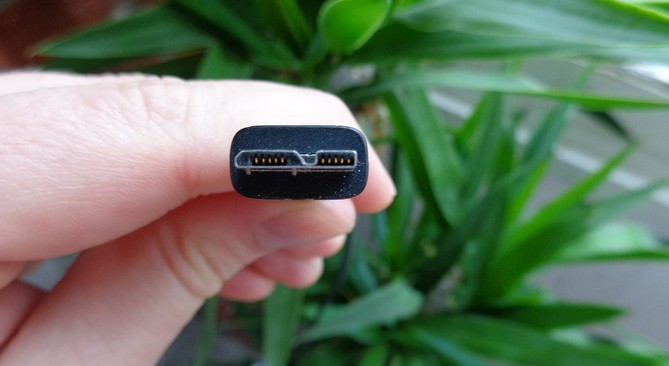 USB Type-C và Thunderbolt 3 khác nhau thế nào? ảnh 2