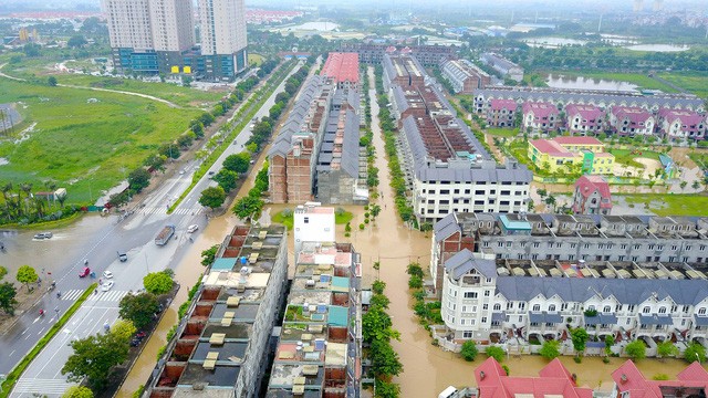 Cảnh ngập mênh mông tại khu vực An Khánh, huyện Hoài Đức, Hà Nội