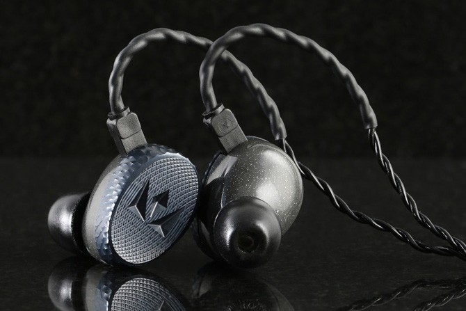 Tiếp theo những siêu phẩm như Fostex TH-X00 và Grace Design M9xx, Massdrop lại tiếp tục mang tới nhiều mẫu tai nghe đỉnh cao cho cộng đồng Audiophile.