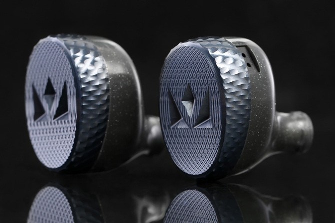 Tiếp theo những siêu phẩm như Fostex TH-X00 và Grace Design M9xx, Massdrop lại tiếp tục mang tới nhiều mẫu tai nghe đỉnh cao cho cộng đồng Audiophile.