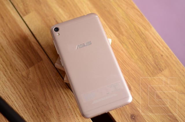 Loạt điện thoại chụp ảnh selfie sáng giá ở phân khúc phổ thông ảnh 5