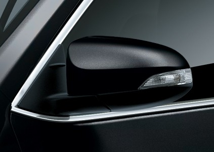 Toyota tiếp tục duy trì 3 phiên bản ở mẫu Camry 2017 vừa ra mắt ảnh 6